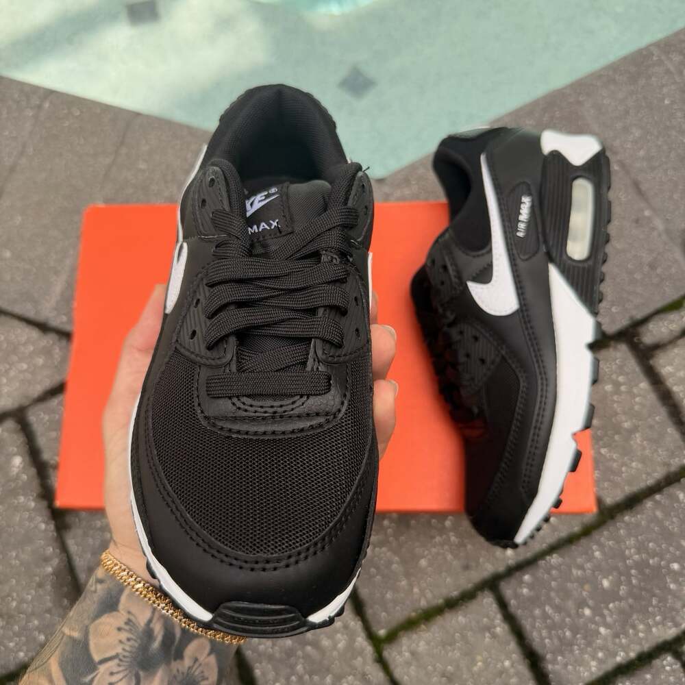 WOMEN’S 6.5, YOUTH 5Y NIKE AIR MAX 90 DH8010-002 BLACK WHITE AIRMAX - Picture 2 of 6